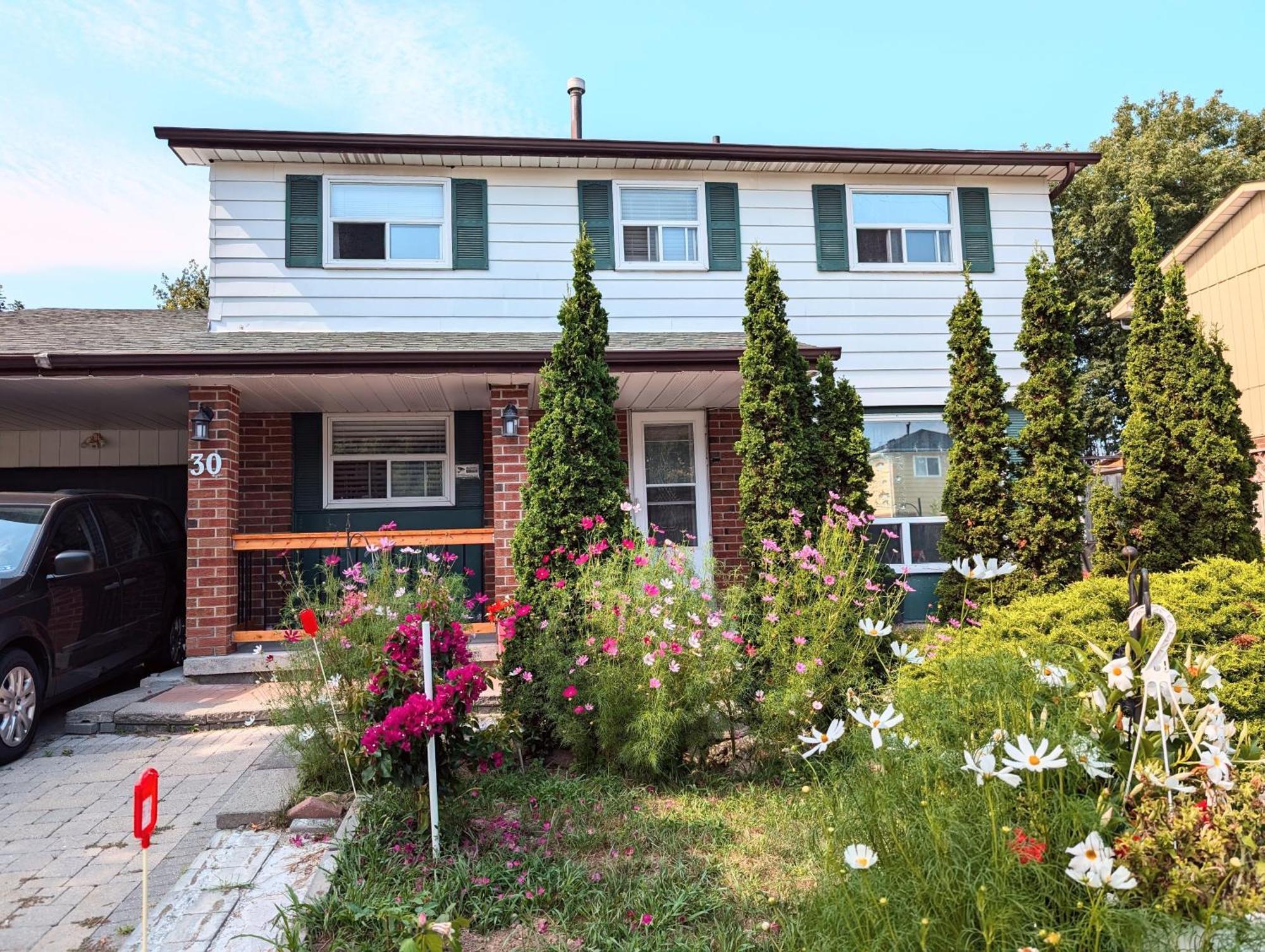 Renovated Cozy Bedroom With Private Washroom Toronto Dış mekan fotoğraf